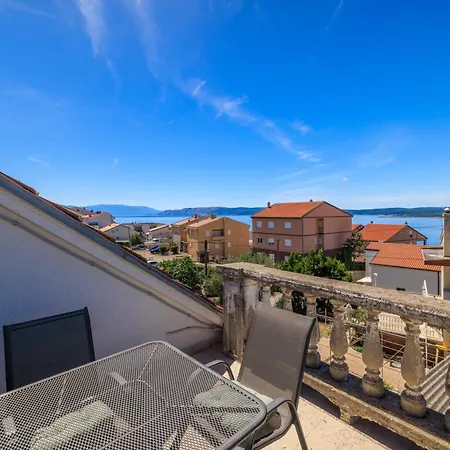 Lucija Apartmán Crikvenica